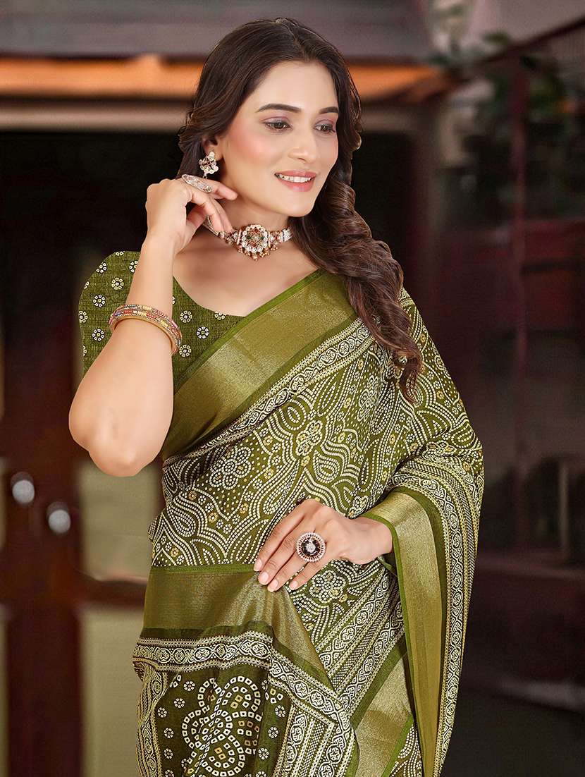 women printed casual wear saree with blouse - 22491582 -  Standard Image - 5