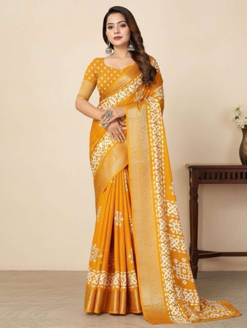 women printed casual wear saree with blouse