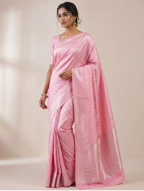 women self design banarasi saree with blouse