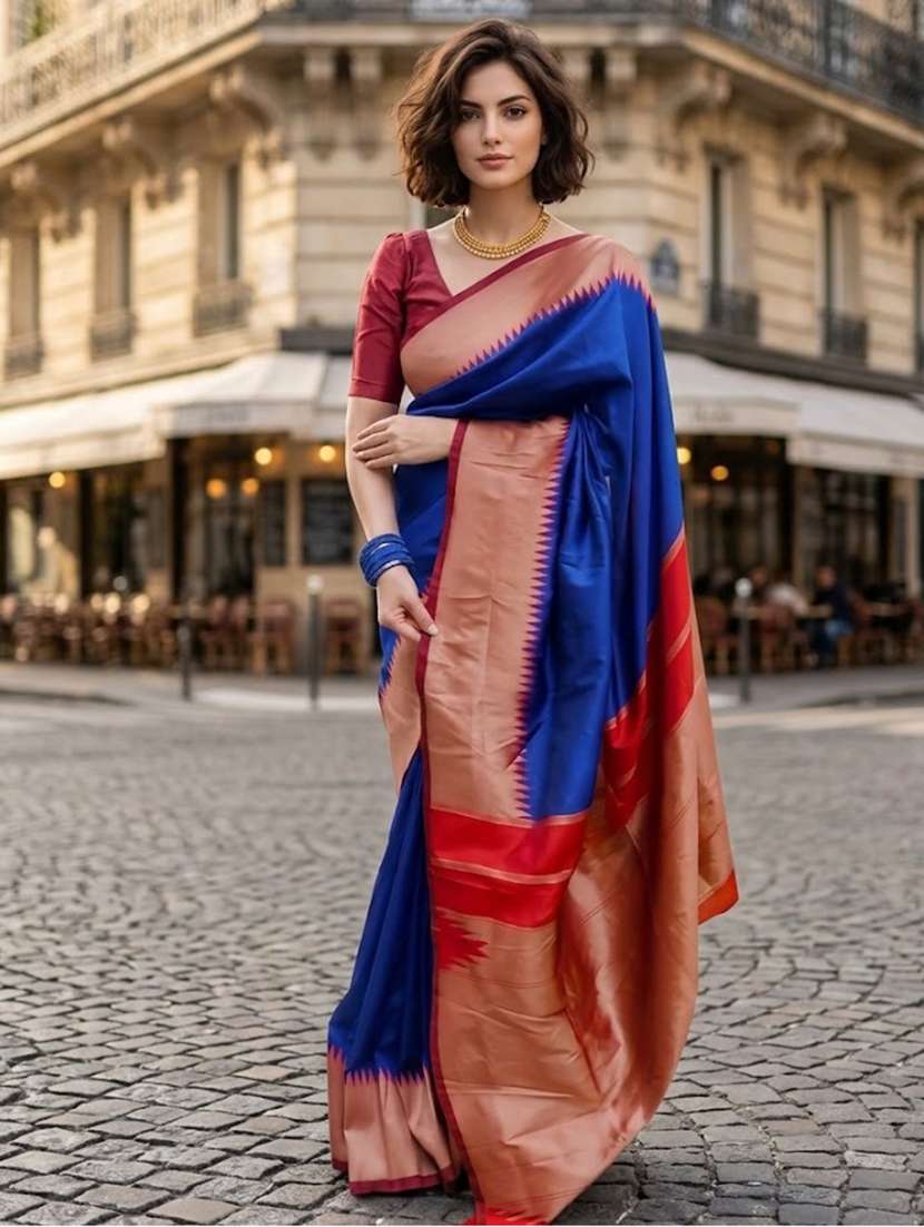 women solid with bordered saree with blouse