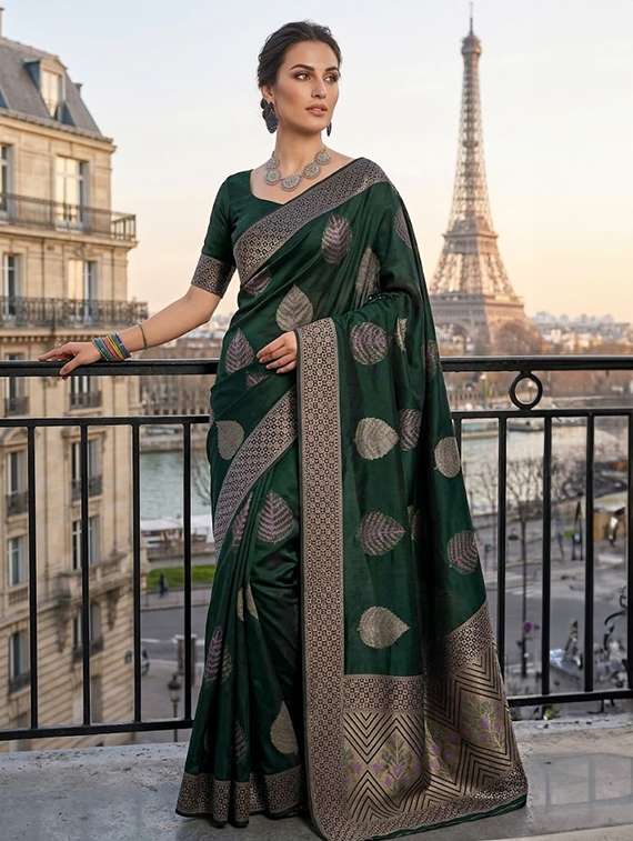 women self design banarasi saree with blouse