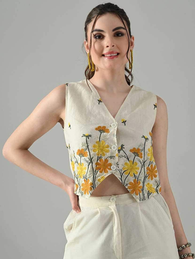 women embroidered sleeveless vest top