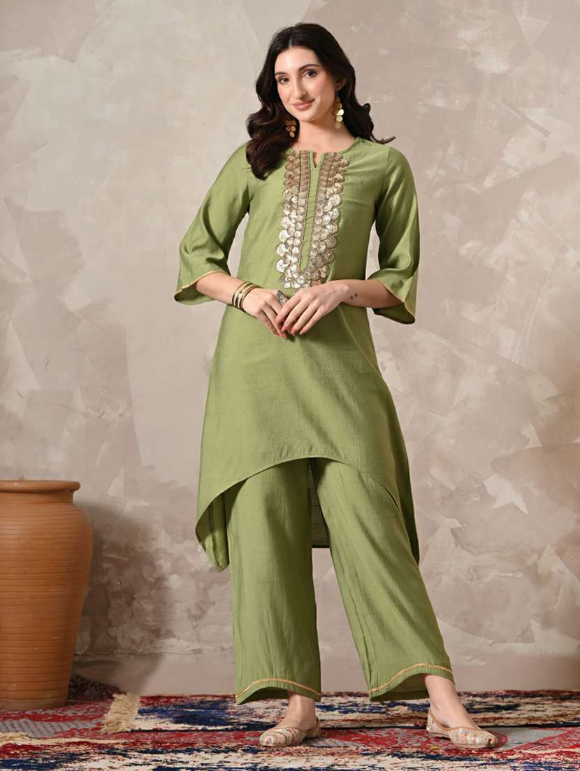 women solid with work kurta pant set with dupatta