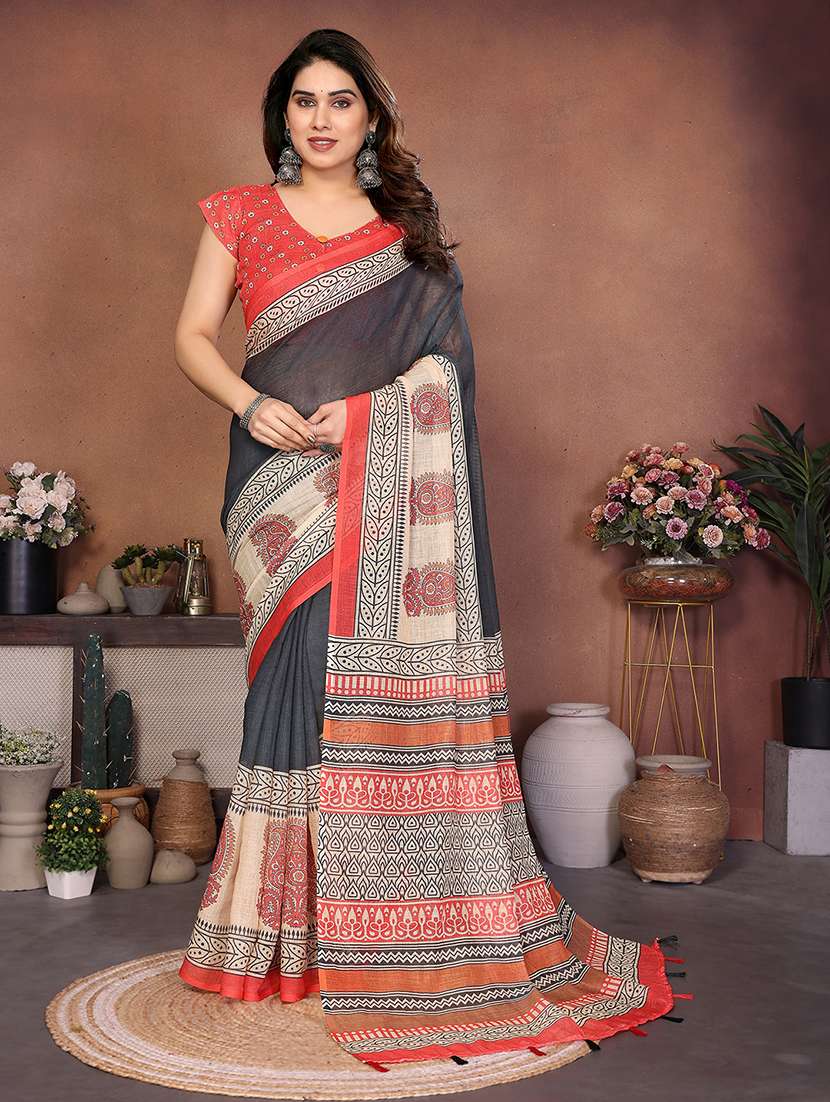 women printed casual wear saree with blouse