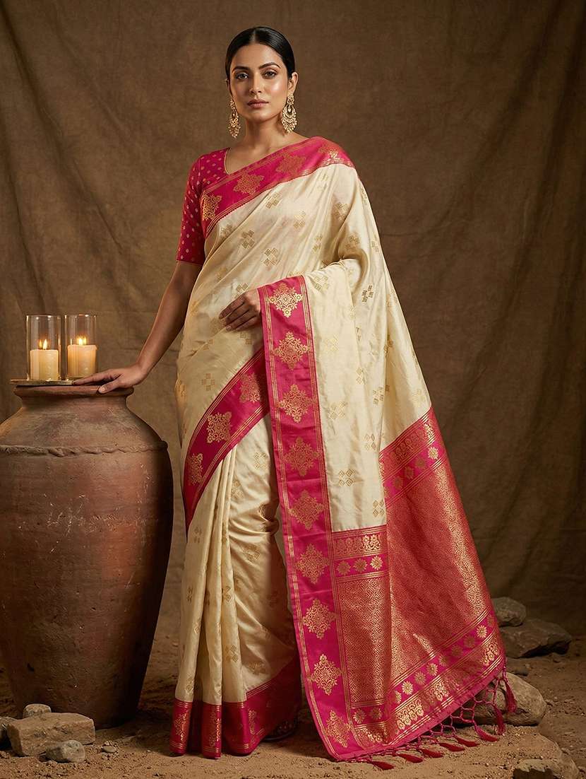women self design banarasi saree with blouse