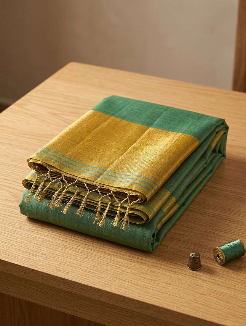 women solid plain saree with blouse - 22495286 -  Standard Image - 3