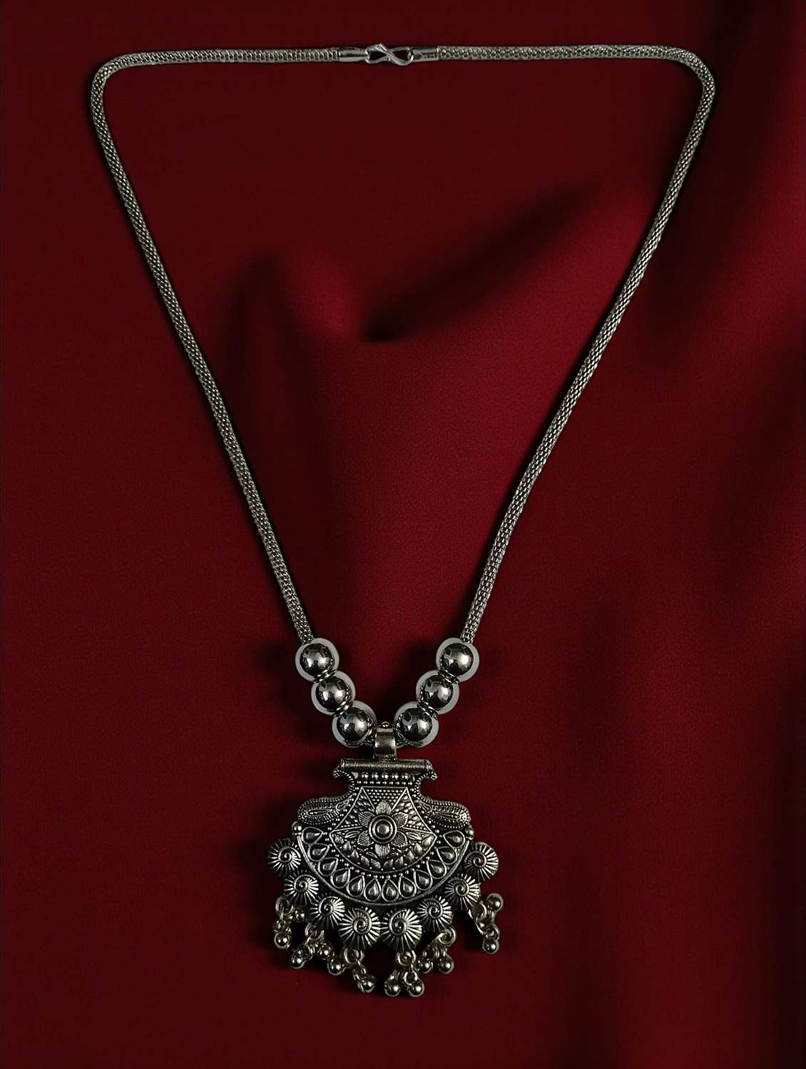 artificial oxidised traditional silver big pendant necklace chain