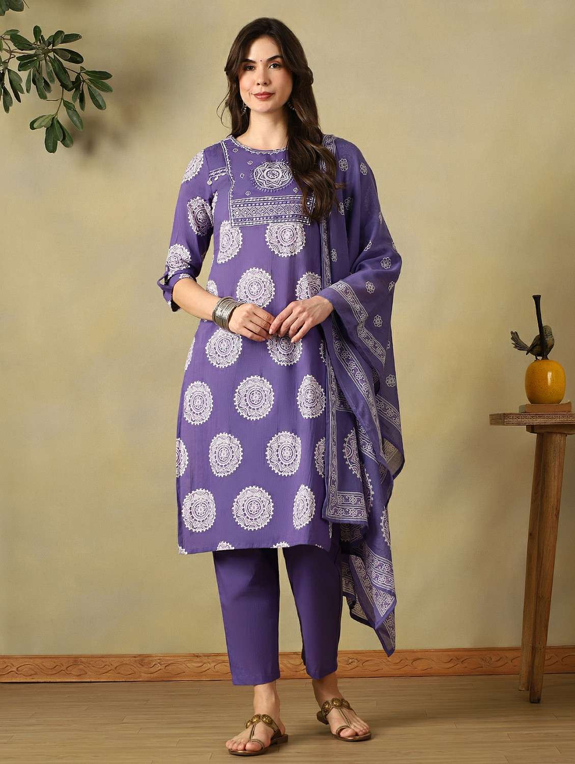 women printed three quarter sleeve kurta pant with dupatta set