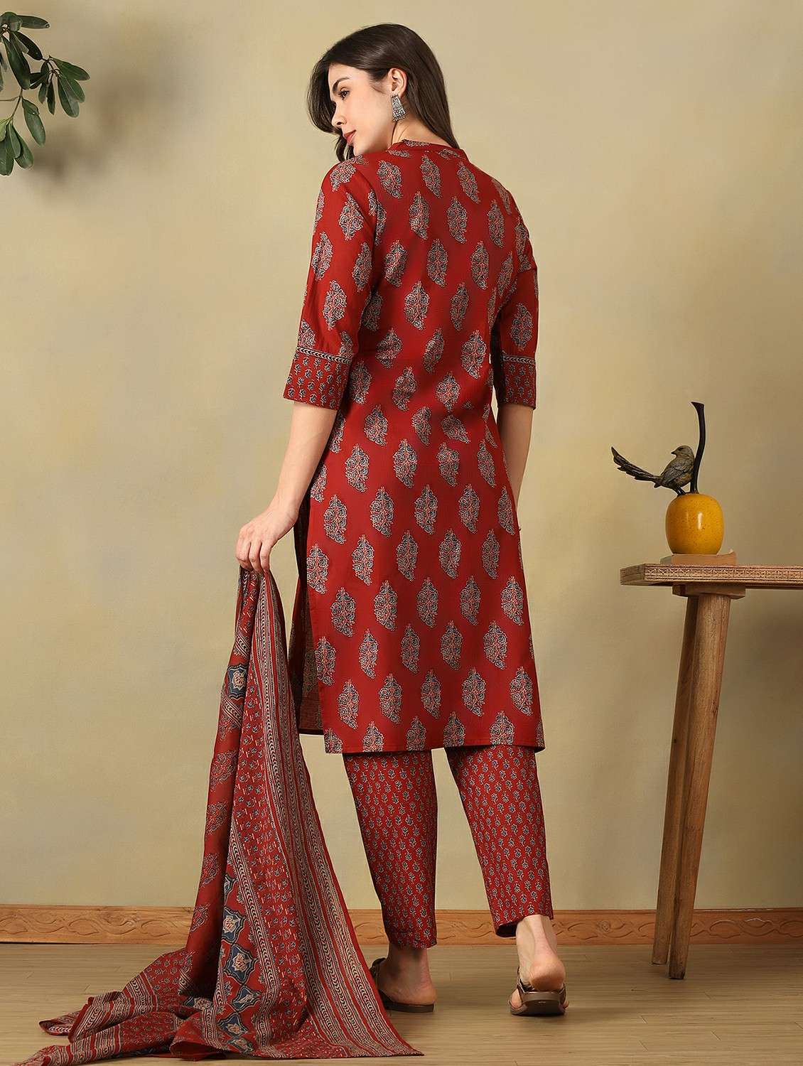 women printed three quarter sleeve kurta pant with dupatta set - 22495517 -  Standard Image - 3