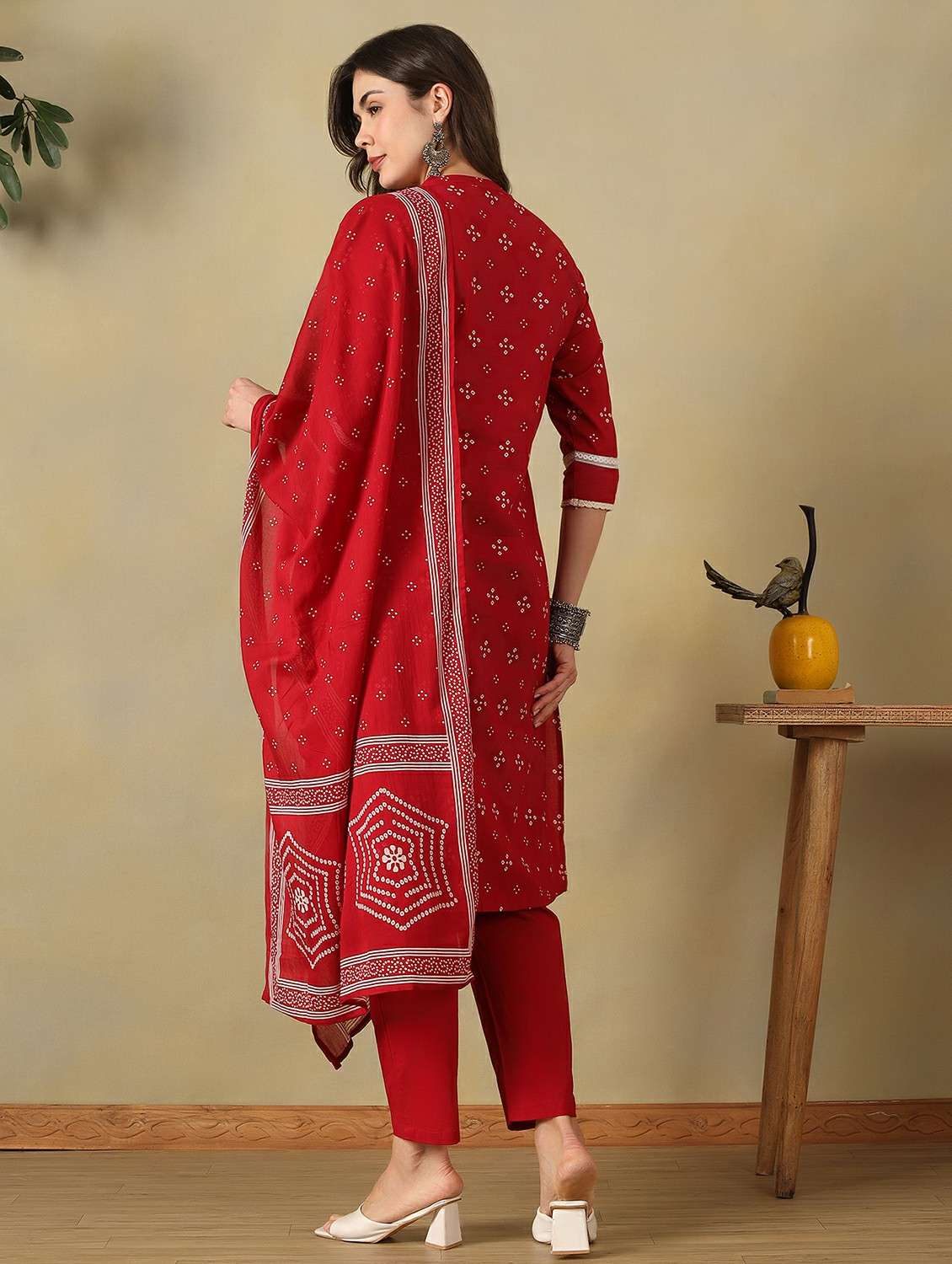 women printed three quarter sleeve kurta pant with dupatta set - 22495518 -  Standard Image - 3