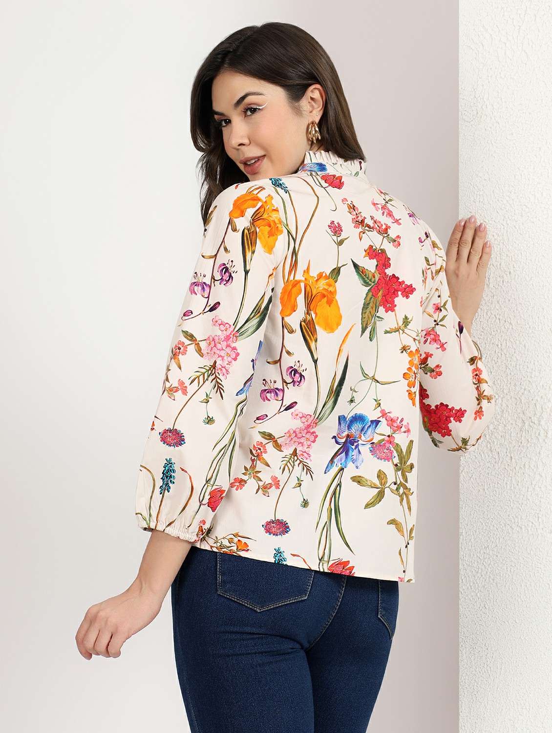 women floral printed long sleeves regular top - 22495539 -  Standard Image - 3