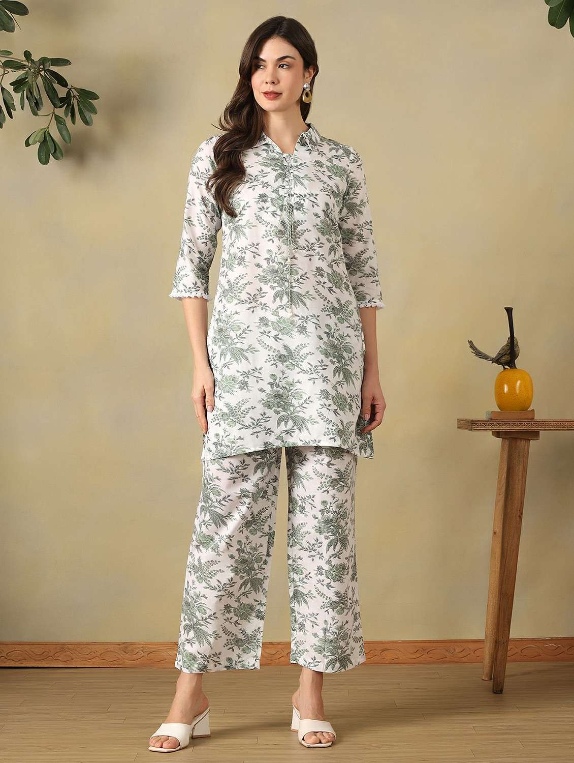 women printed three quarter sleeve ethnic co-ord set