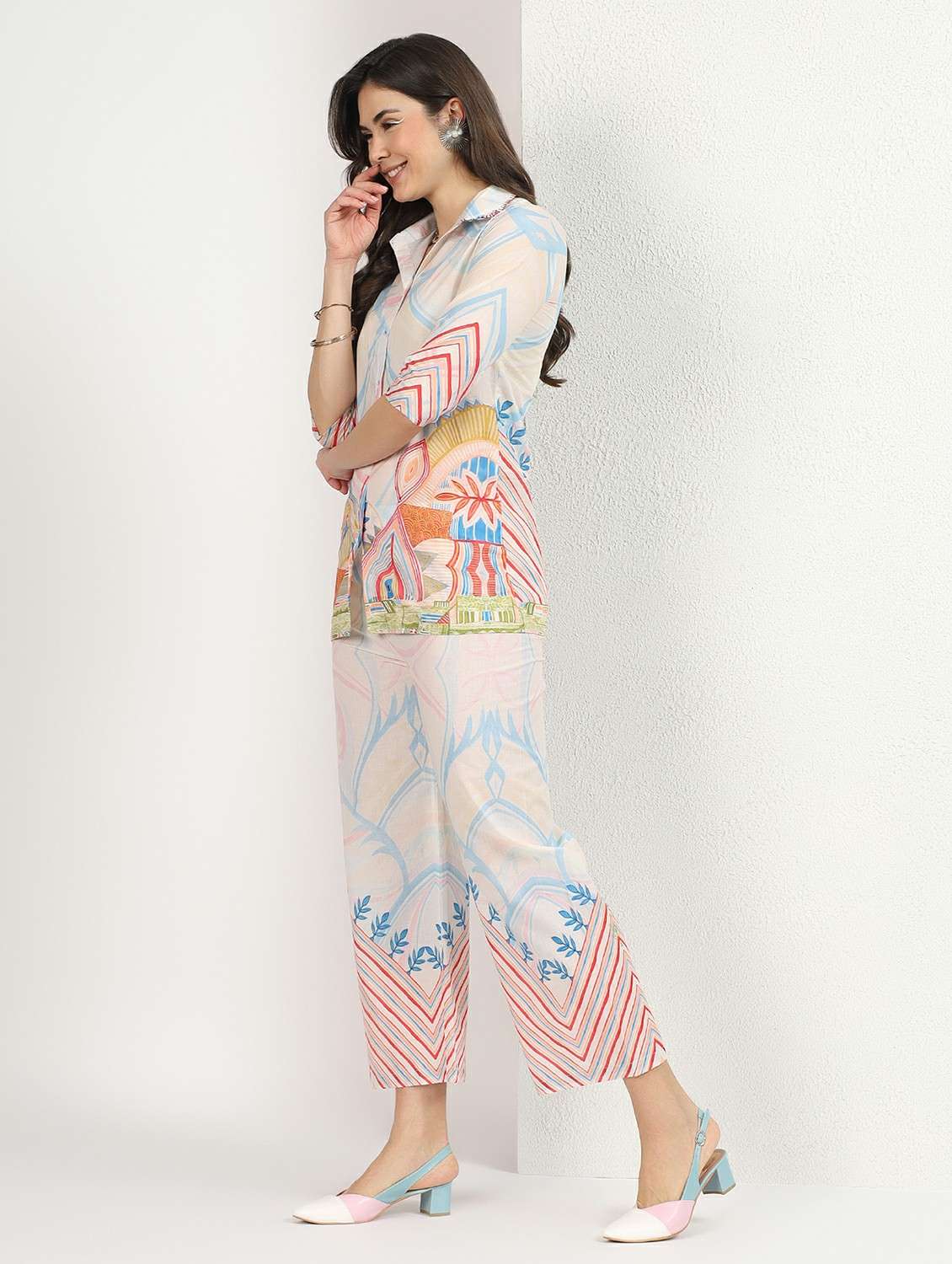 women printed collared top and trouser co-ord set - 22495550 -  Standard Image - 3