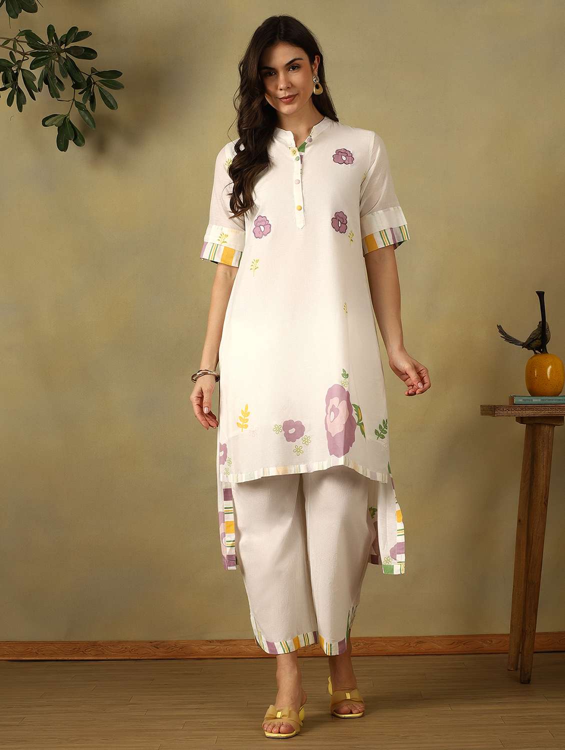 women printed three quarter sleeve kurta pant set