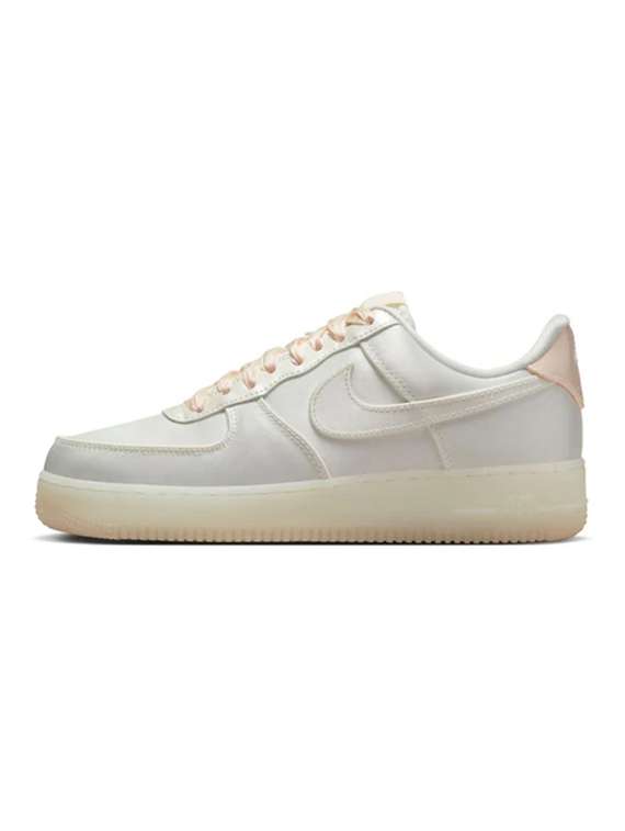 nike wmns air force 1 07 lv8