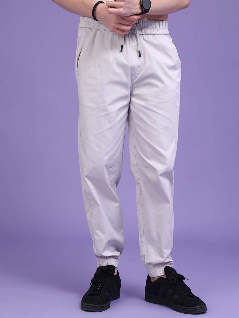 men solid mid rise regular fit jogger