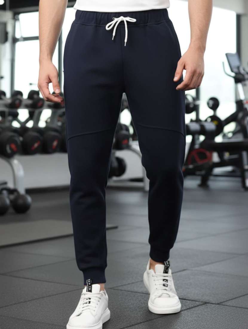 men solid mid rise regular fit jogger