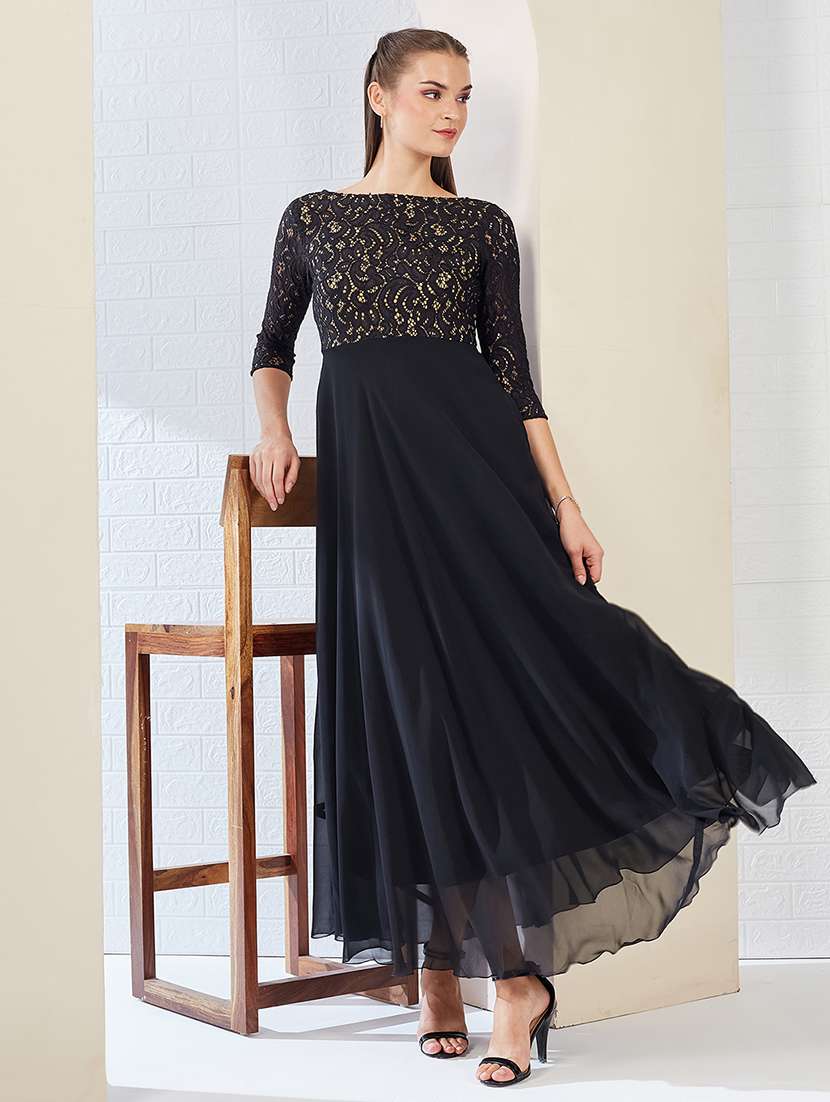 women self design boat neck fit & flare dress