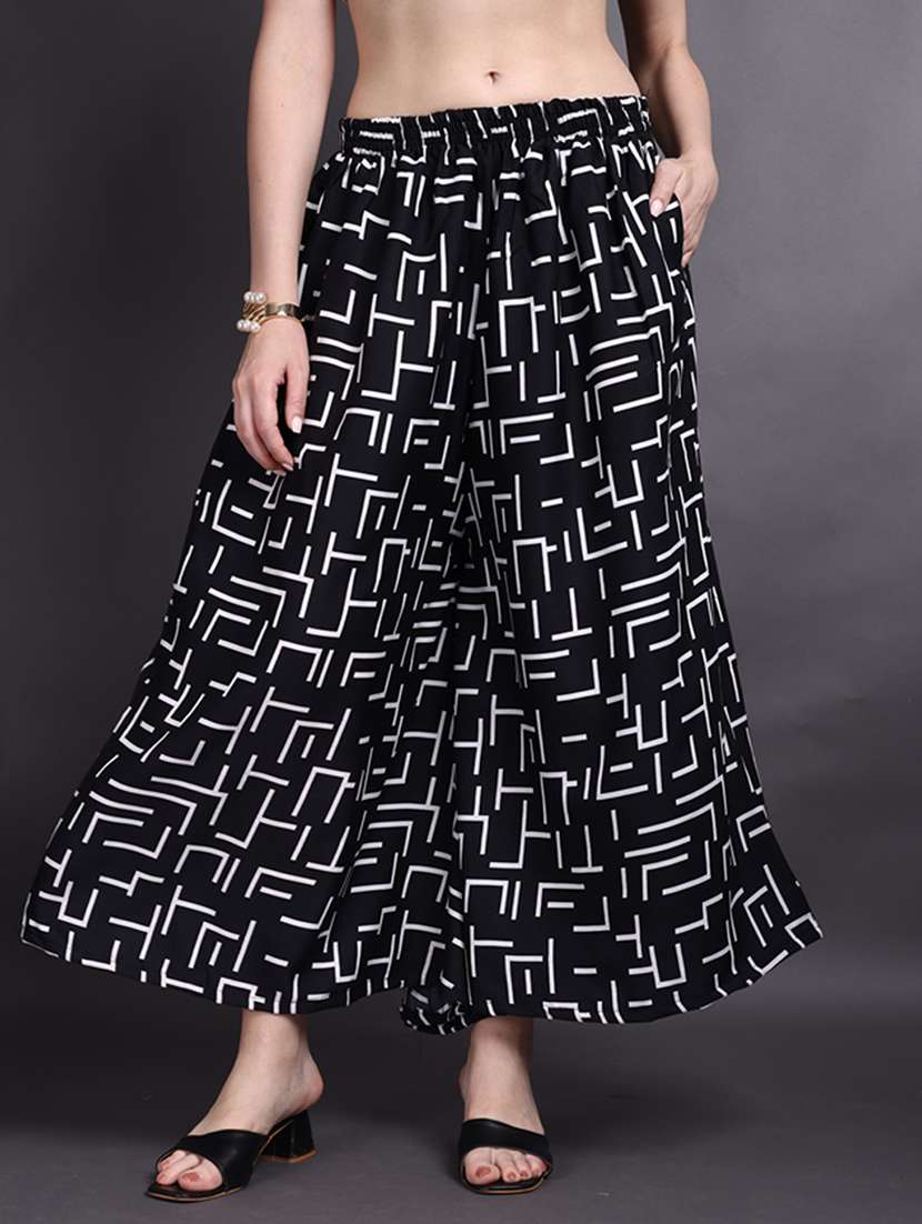 women printed mid rise flared palazzo