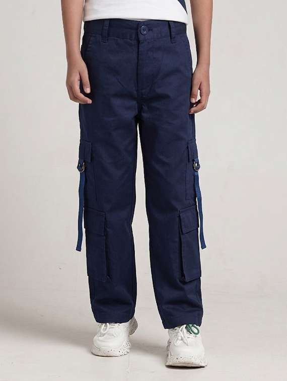 boys solid relaxed fit cargo pant