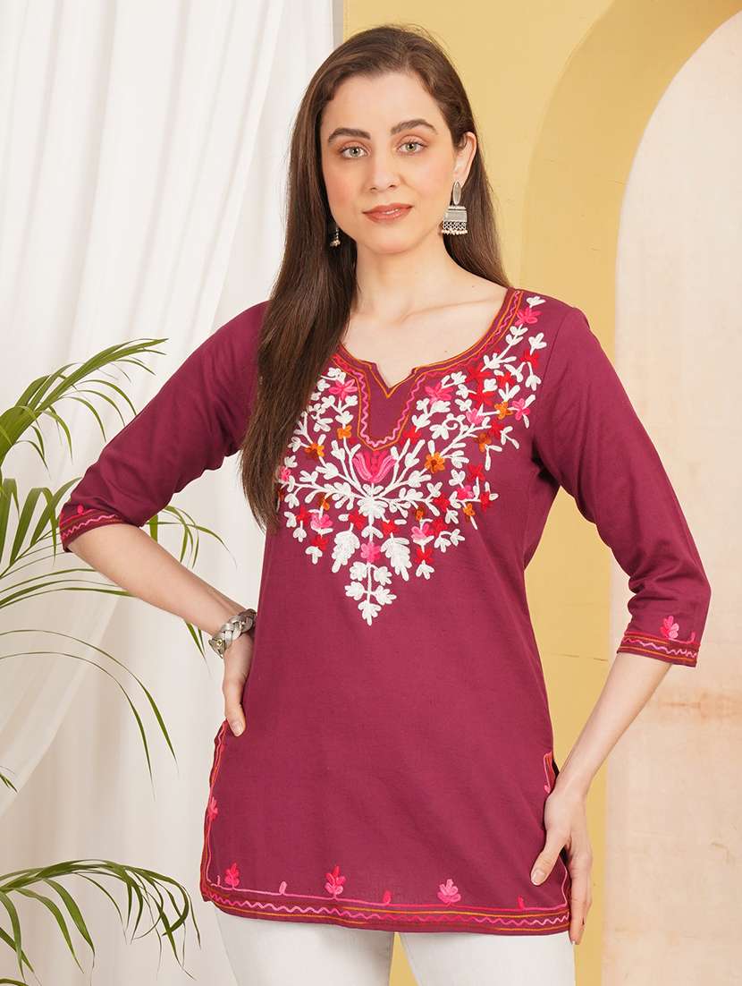 women embroidered notch neck straight kurti