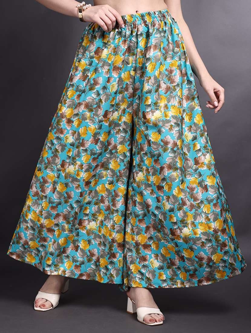 women printed mid rise flared palazzo