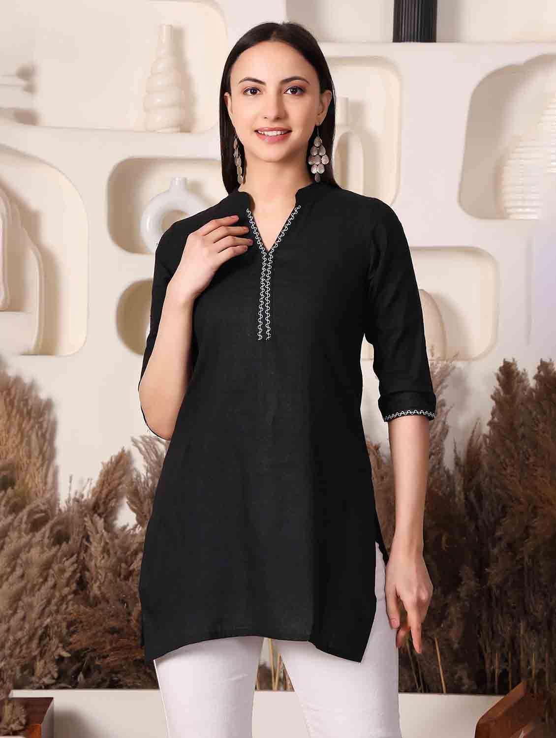 women solid three quarter sleeve straight kurti