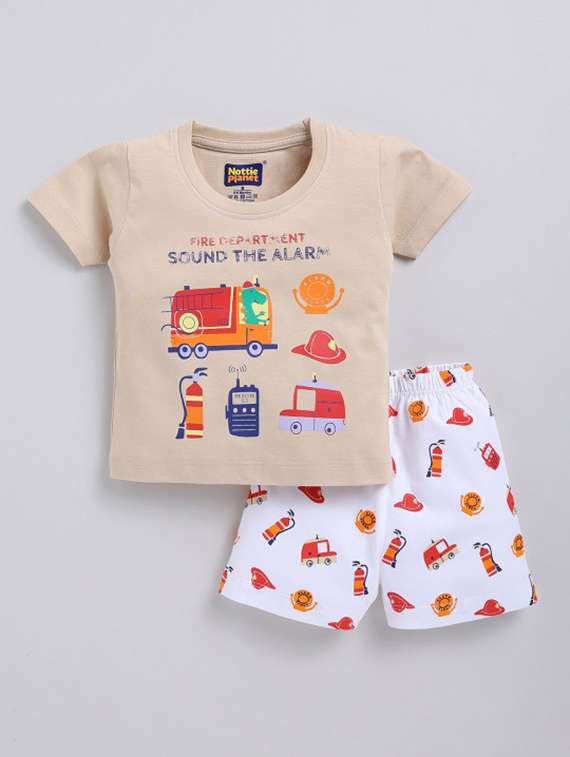 boys printed short sleeves t-shirt and shorts set