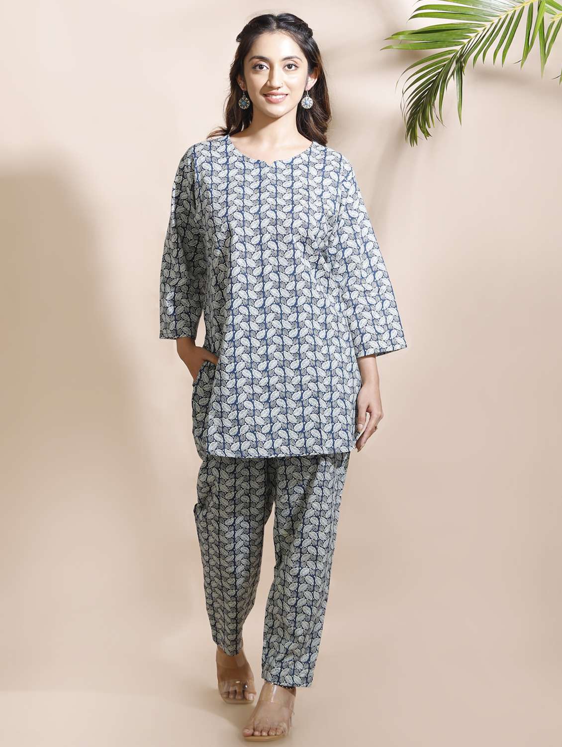 women printed notch neck nightwear set