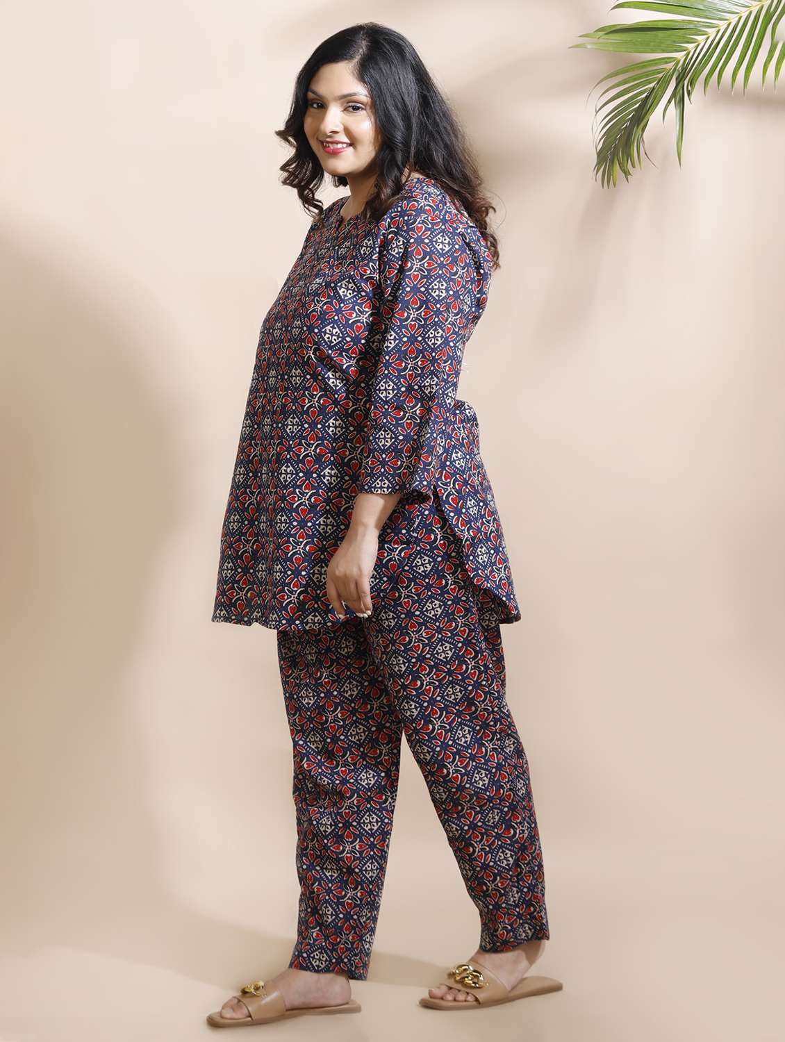 women printed notch neck nightwear set