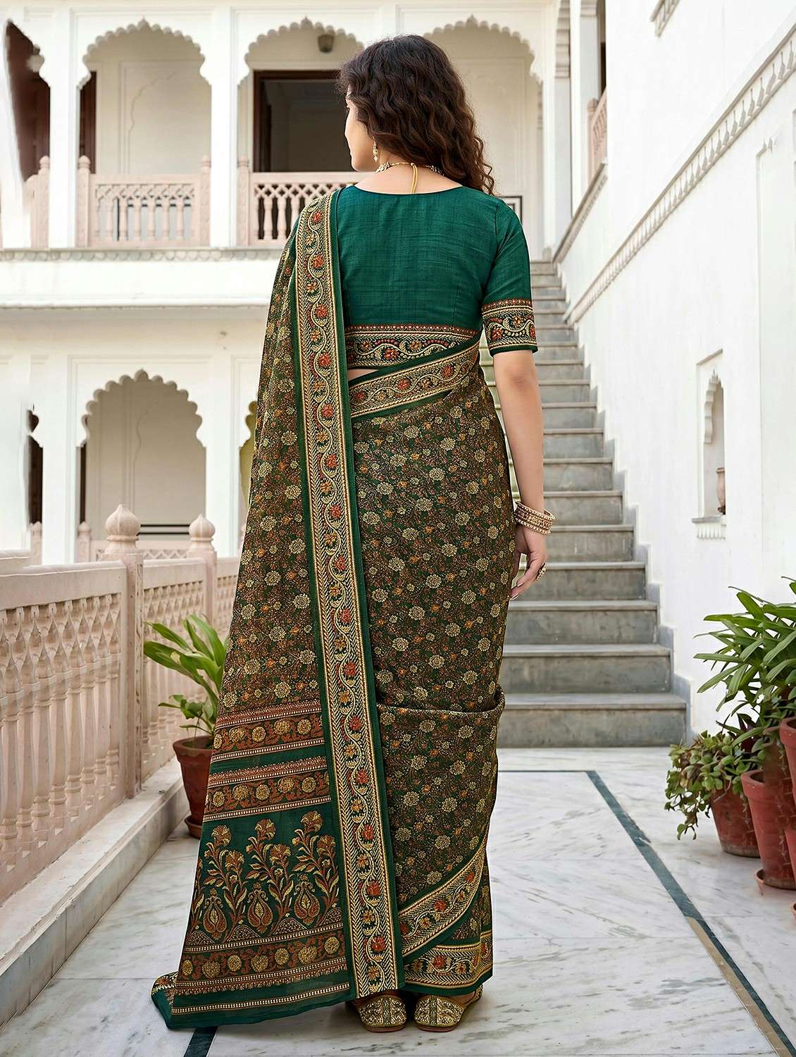 women printed casual wear saree with blouse - 22498634 -  Standard Image - 3