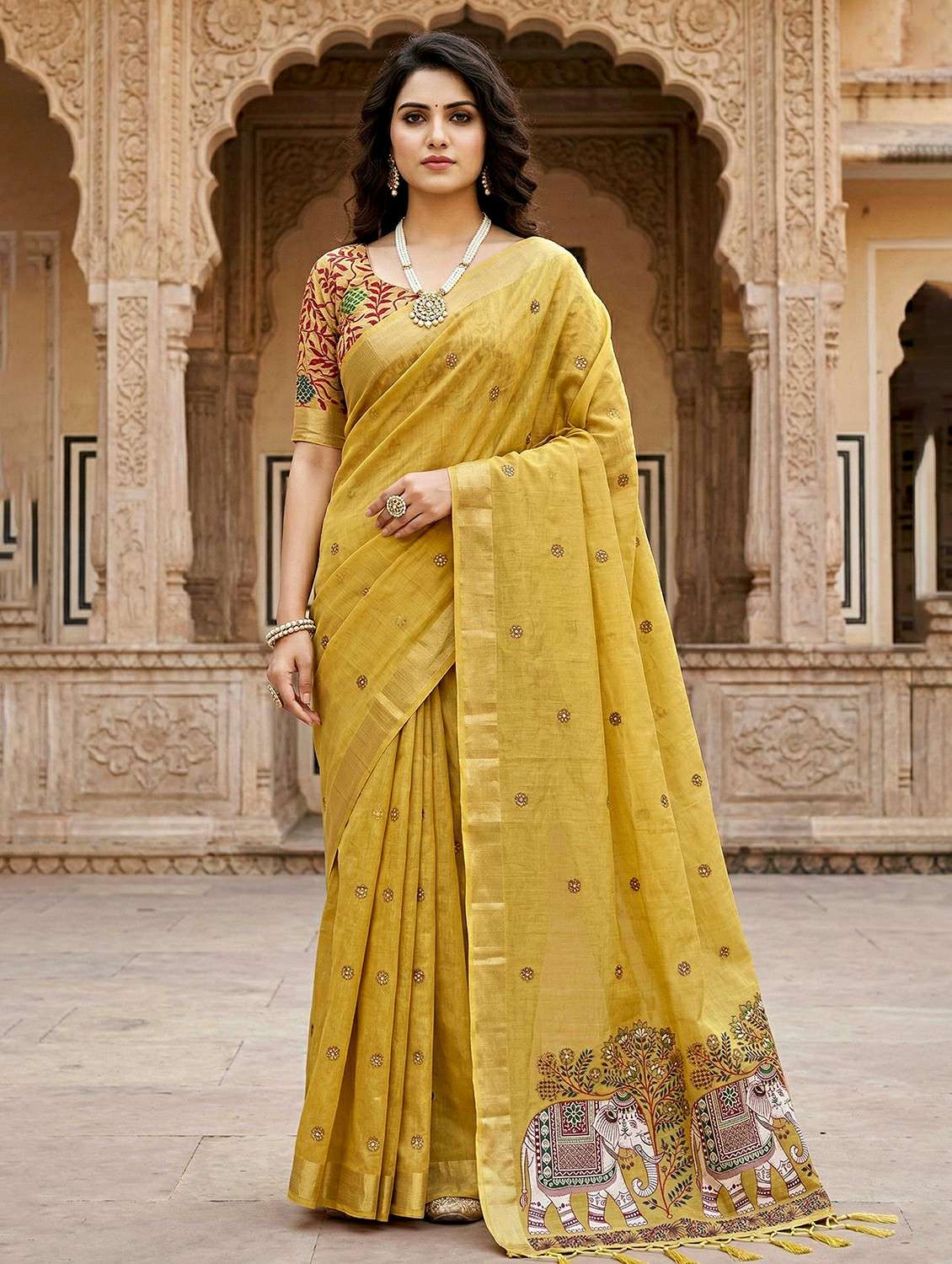 women printed casual wear saree with blouse