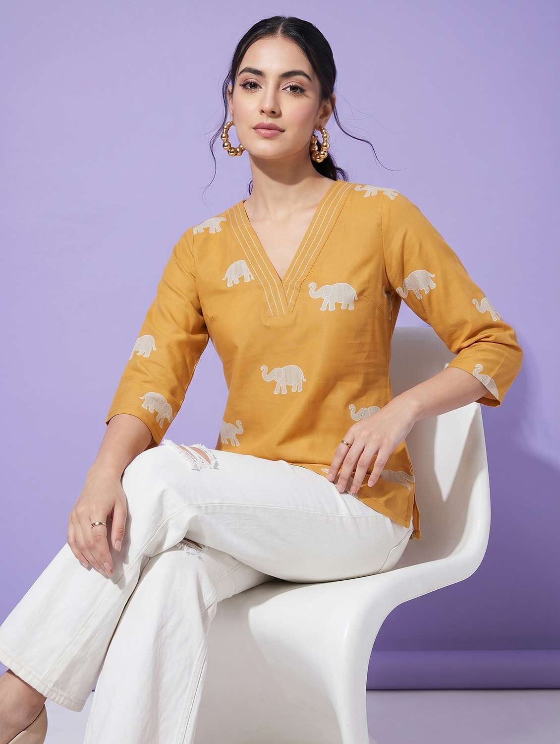 women printed three quarter sleeve straight kurti