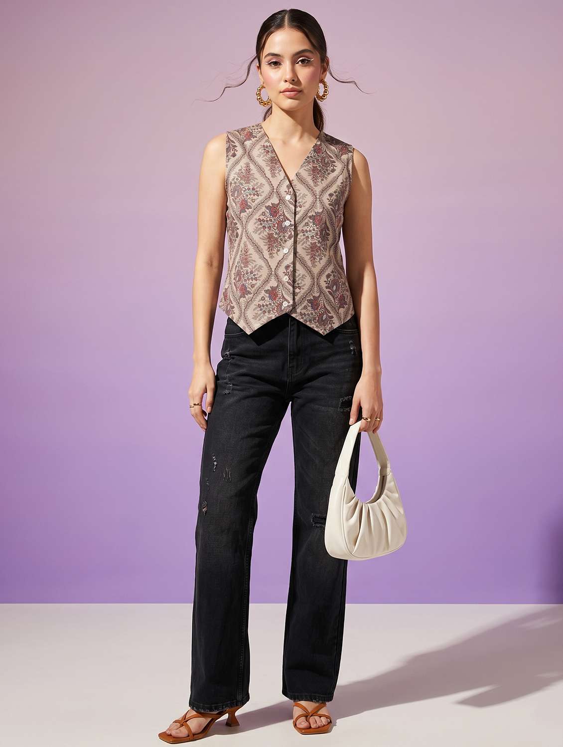 women printed sleeveless regular fit vest top - 22498664 -  Standard Image - 5