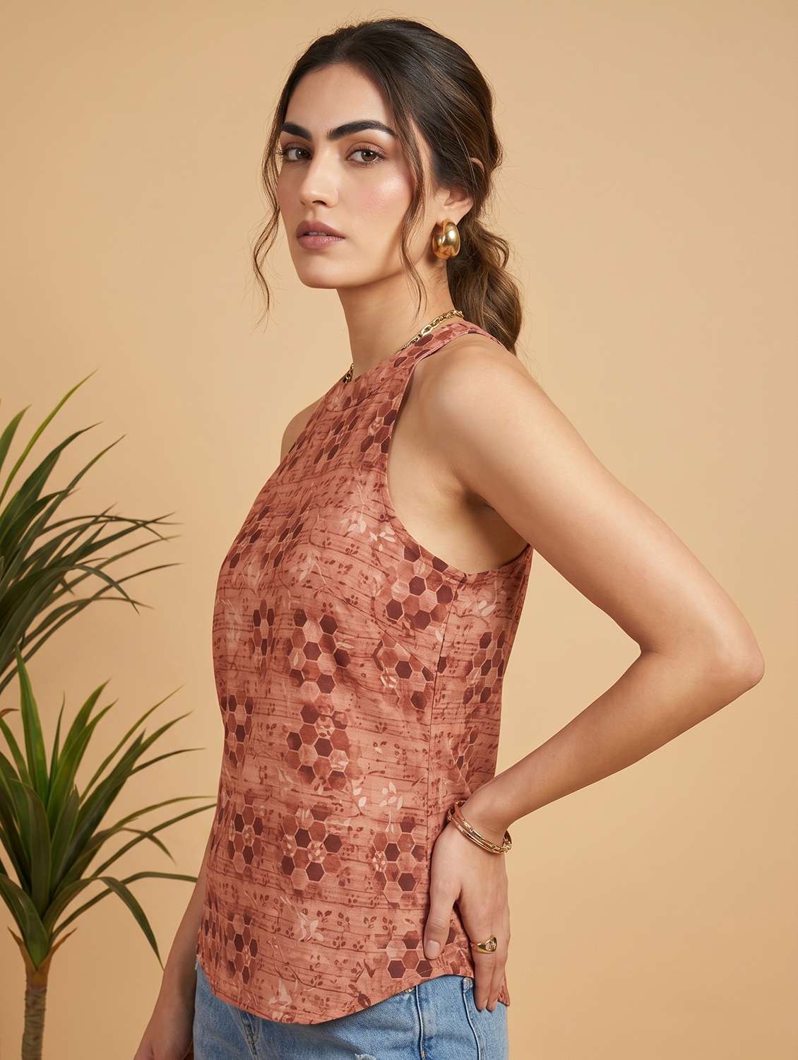 women printed round neck sleeveless top - 22498672 -  Standard Image - 3