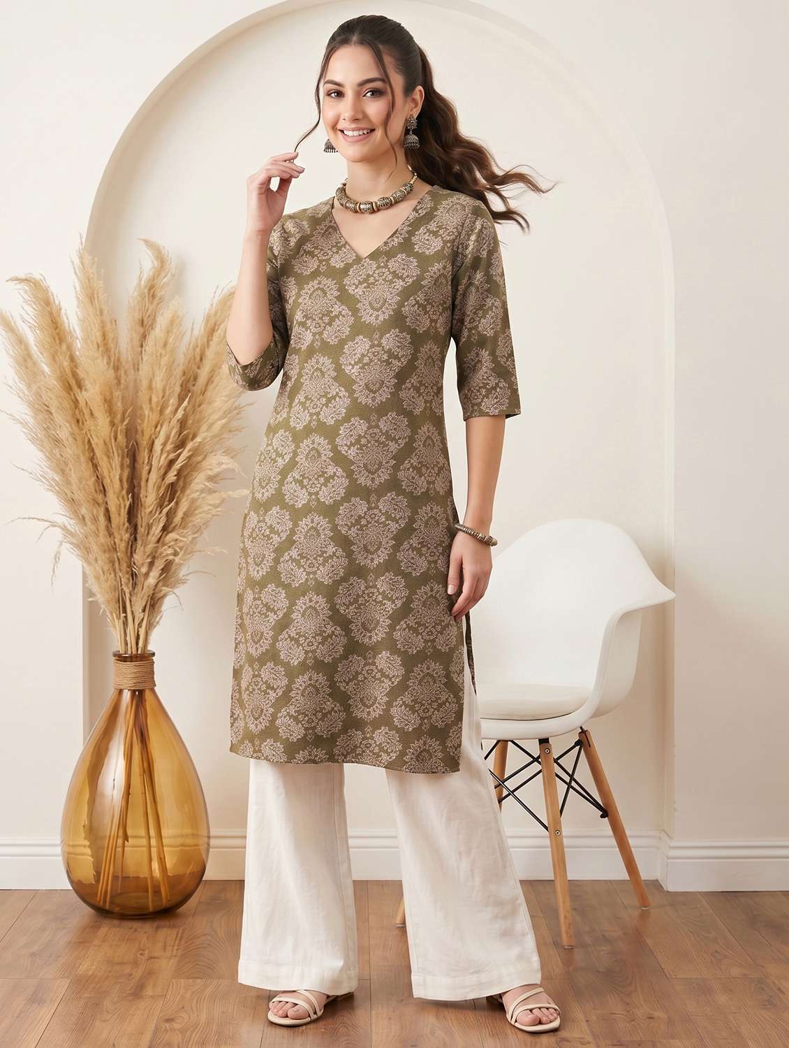 women printed three quarter sleeve straight kurta