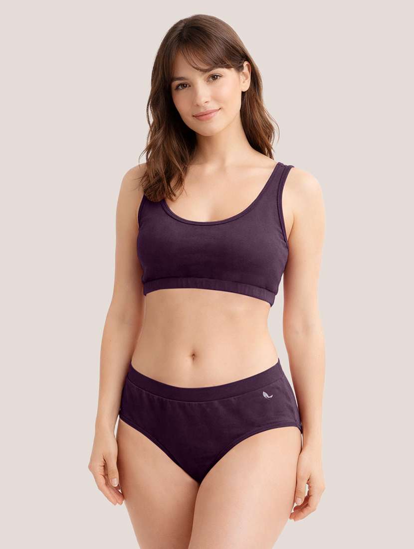 women solid bra and panty set