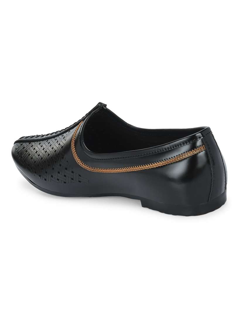 men black slip on mojari - 22498889 -  Standard Image - 3