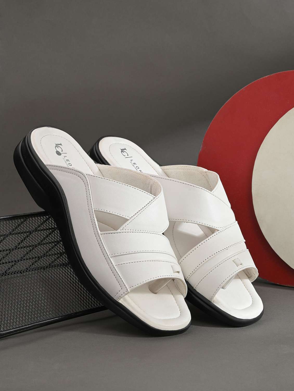 men solid slip on sandal