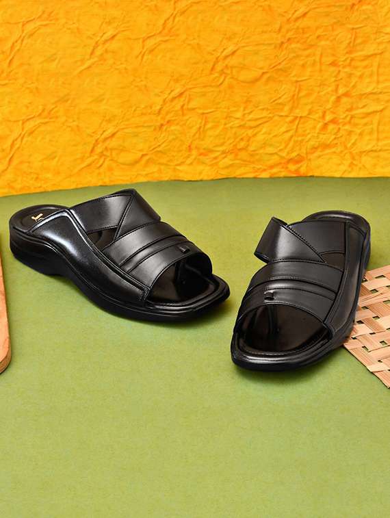 men solid slip on sandal