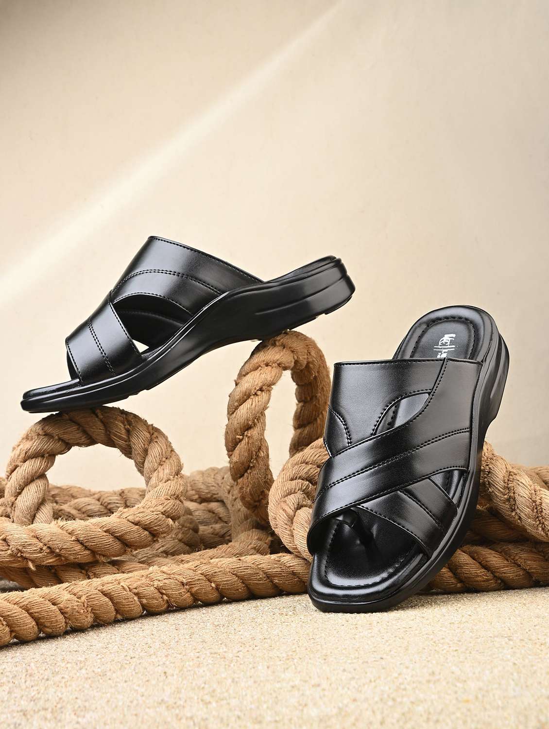 men solid slip on sandal
