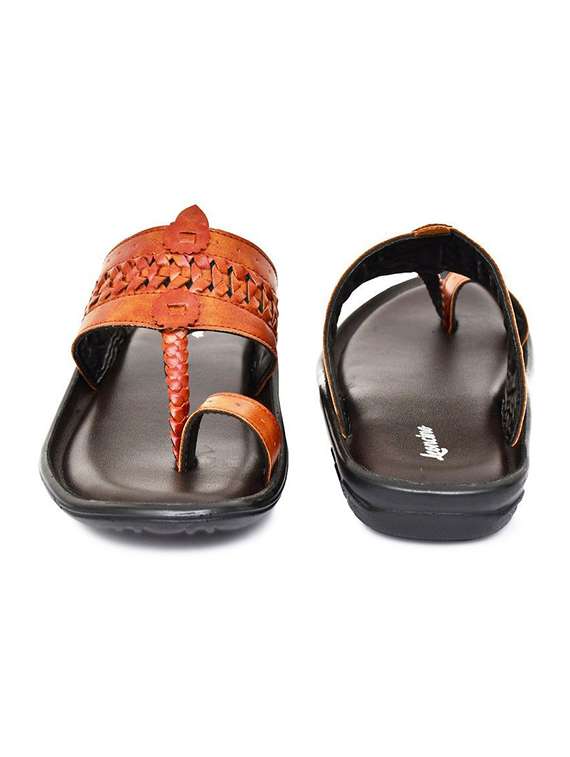 men textured one toe kolhapuri sandal - 22498941 -  Standard Image - 3