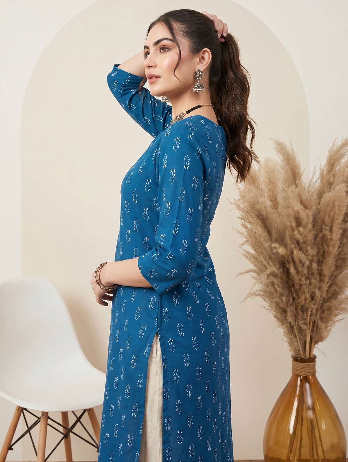 women printed three quarter sleeve straight kurta - 22499092 -  Standard Image - 3
