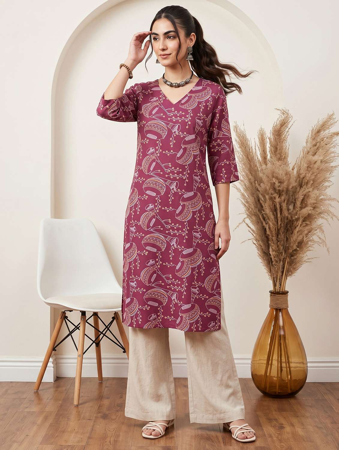 women printed three quarter sleeve straight kurta - 22499093 -  Standard Image - 3