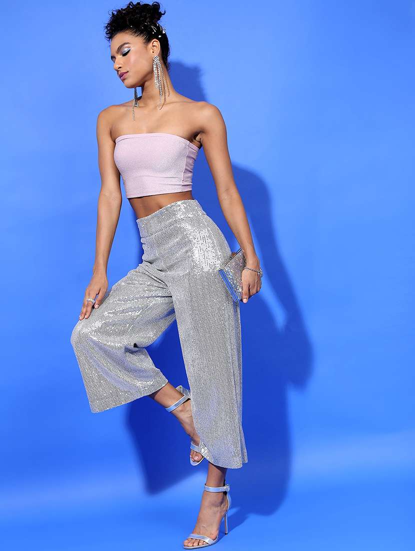 women self design crop tube top - 22499136 -  Standard Image - 5