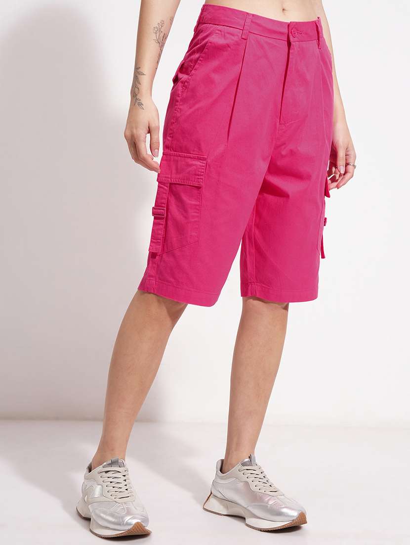 women solid mid rise cargo shorts - 22499243 -  Standard Image - 3