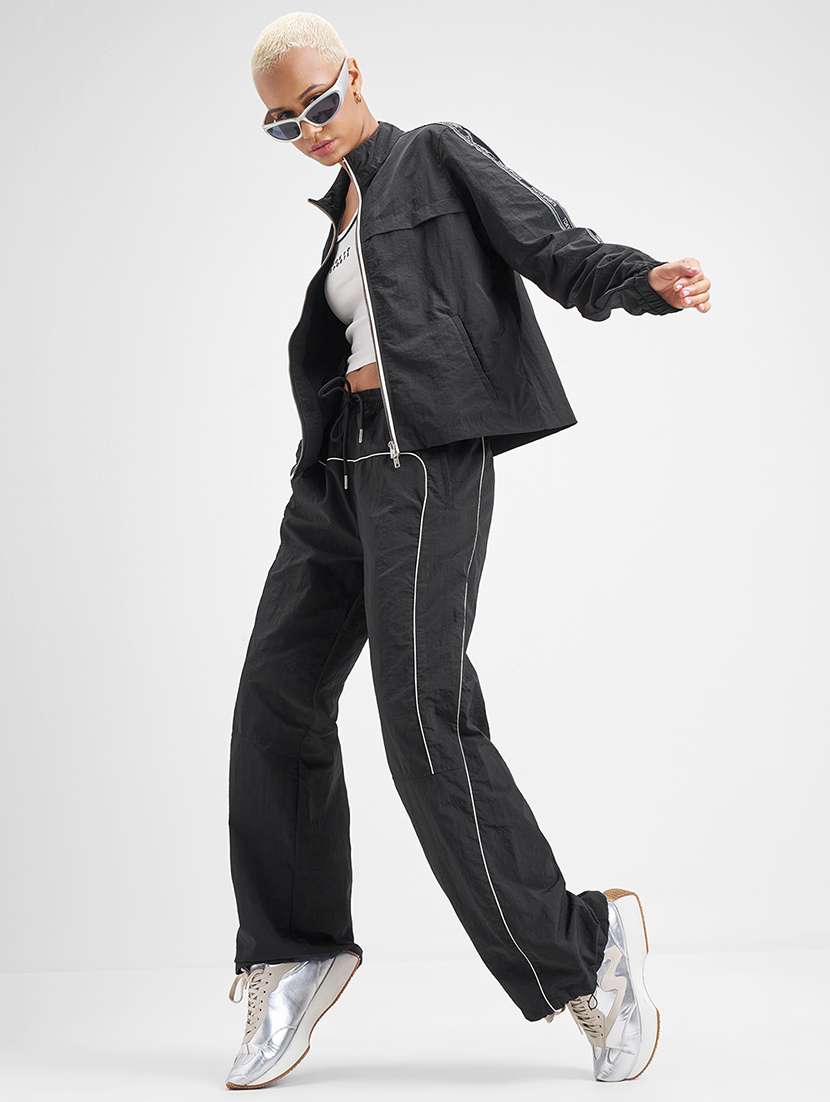 women tapered long sleeves regular jacket - 22499325 -  Standard Image - 5