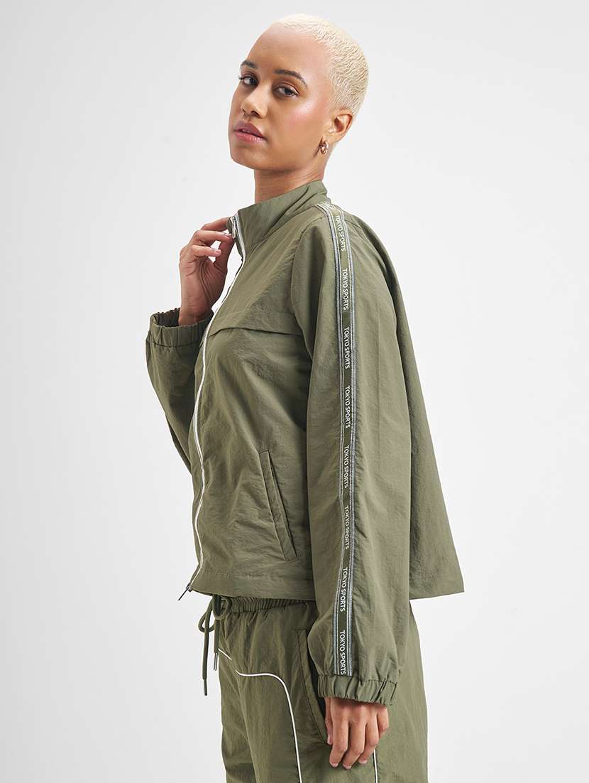women tapered long sleeves regular jacket - 22499326 -  Standard Image - 3