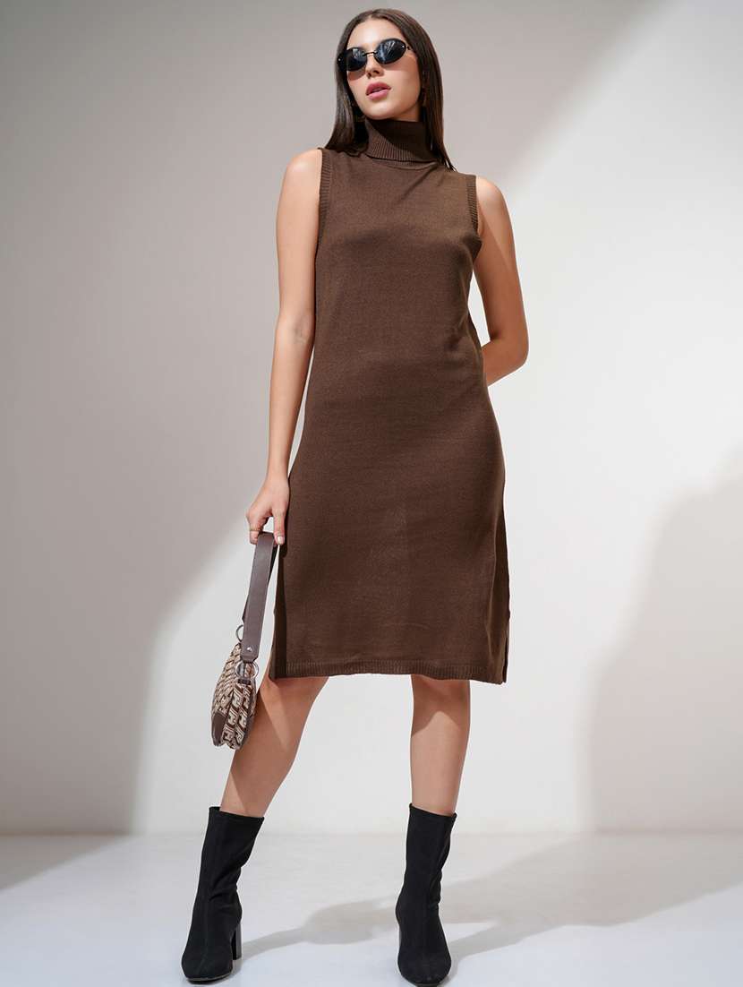 women solid sleeveless sheath dress