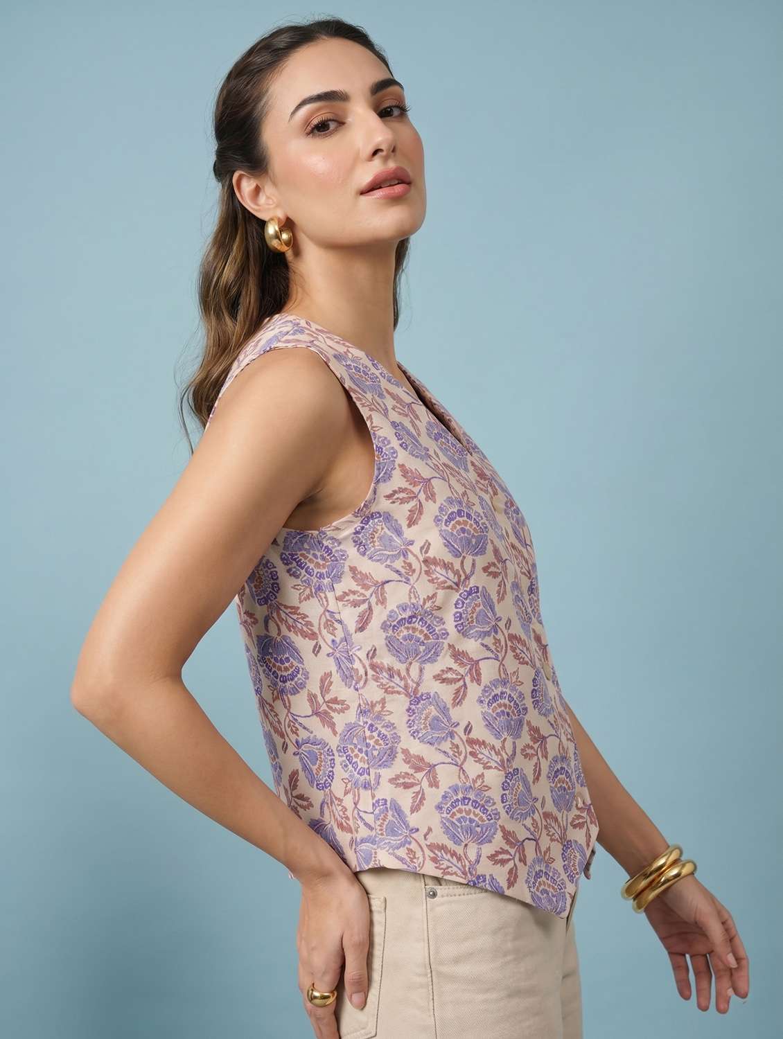 women floral printed sleeveless vest top - 22499420 -  Standard Image - 3